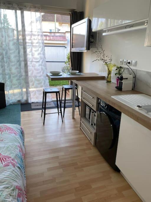 Le Cosy Tassin - Rez De Jardin 아파트 외부 사진